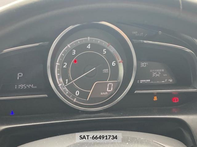 Mazda CX-3 2015-04 7216806-10