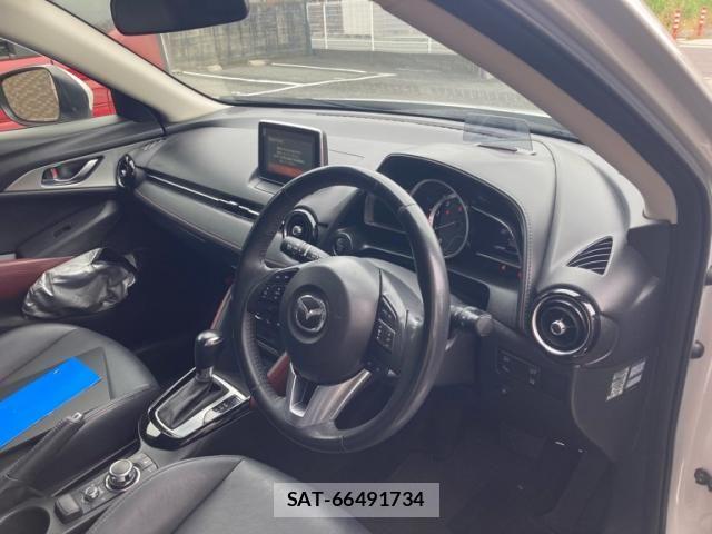 Mazda CX-3 2015-04 7216806-3