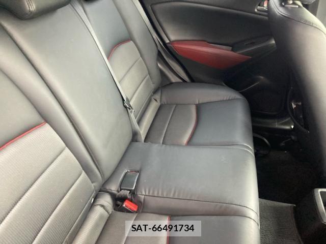 Mazda CX-3 2015-04 7216806-5