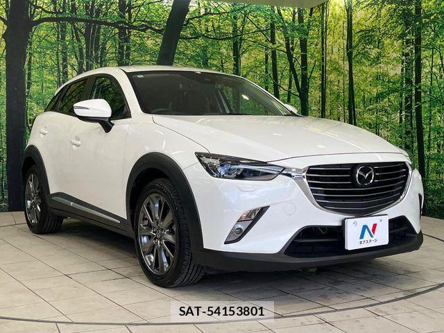 Mazda CX-3 2016-12 7216814-15