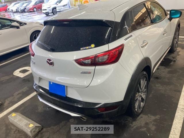 Mazda CX-3 2016-03 7357375-6