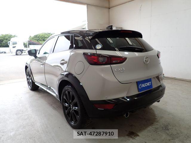 Mazda CX-3 2023-06 7357372-2