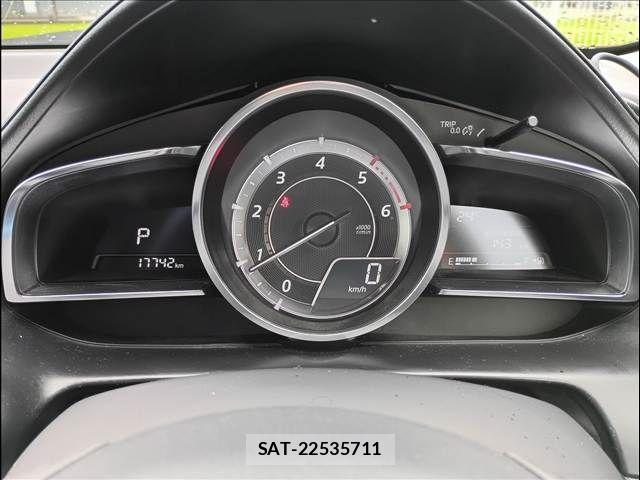 Mazda CX-3 2015-06 7615935-4