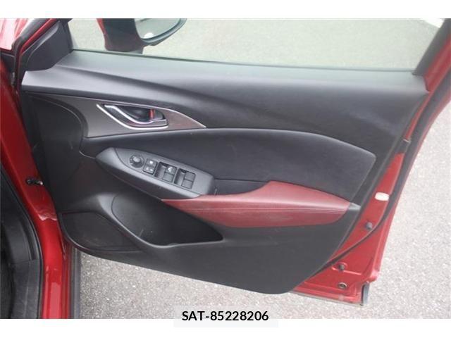 Mazda CX-3 2015-03 7615934-24