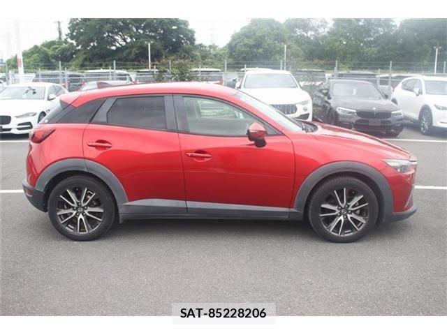 Mazda CX-3 2015-03 7615934-3