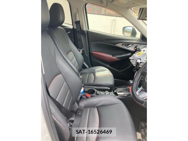 Mazda CX-3 2016-02 7615937-17
