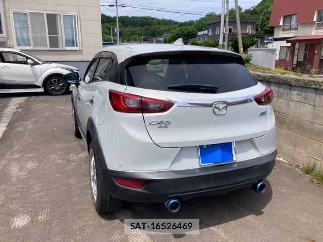 Mazda CX-3 2016-02 7615937-3