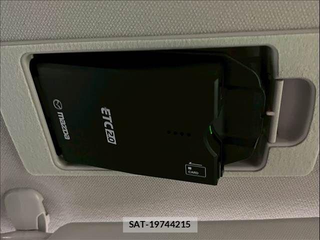 Mazda CX-3 2018-09 7961089-15
