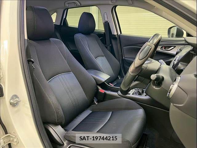 Mazda CX-3 2018-09 7961089-7