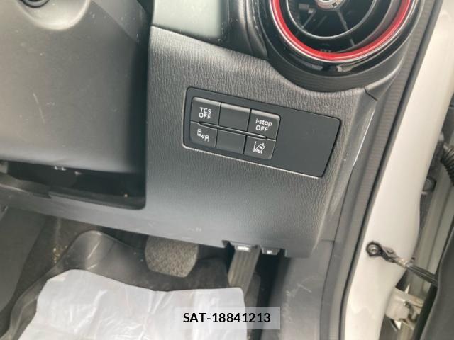Mazda CX-3 2016-02 8035124-14