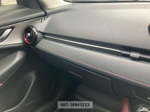 Mazda CX-3 2016-02 8035124-18