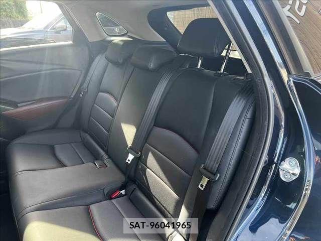 Mazda CX-3 2015-04 8098718-29