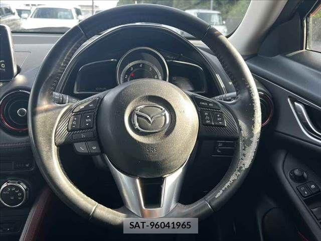 Mazda CX-3 2015-04 8098718-8
