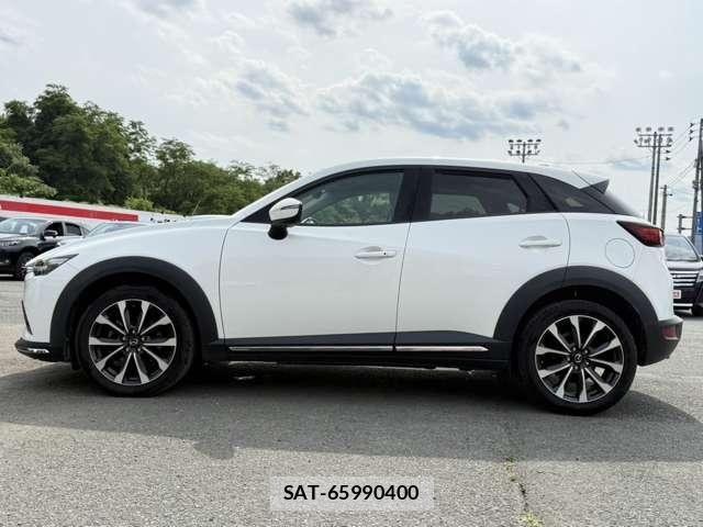 Mazda CX-3 2018-09 8158240-23