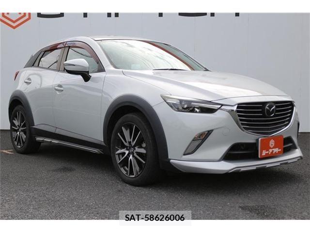 Mazda CX-3 2016-10 8207110-19