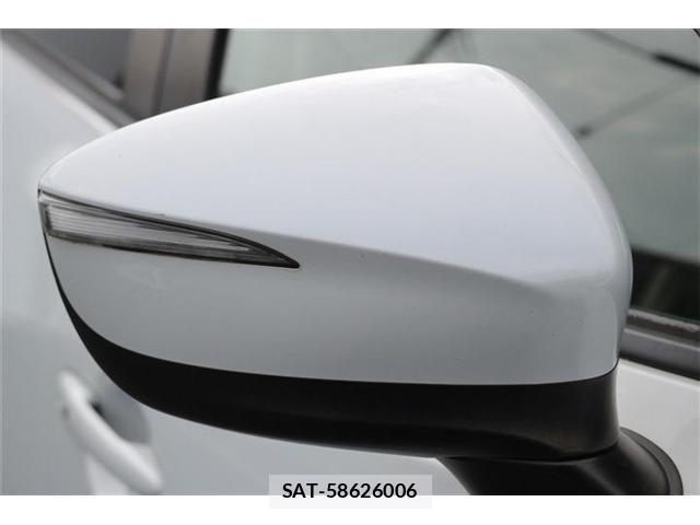 Mazda CX-3 2016-10 8207110-26
