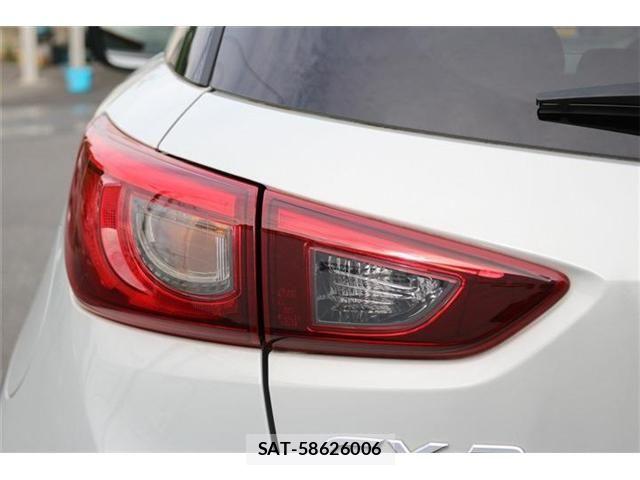 Mazda CX-3 2016-10 8207110-28