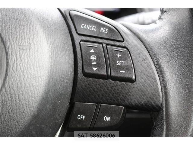 Mazda CX-3 2016-10 8207110-5