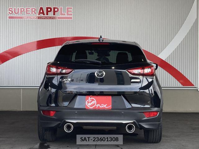 Mazda CX-3 2017-10 8207111-2