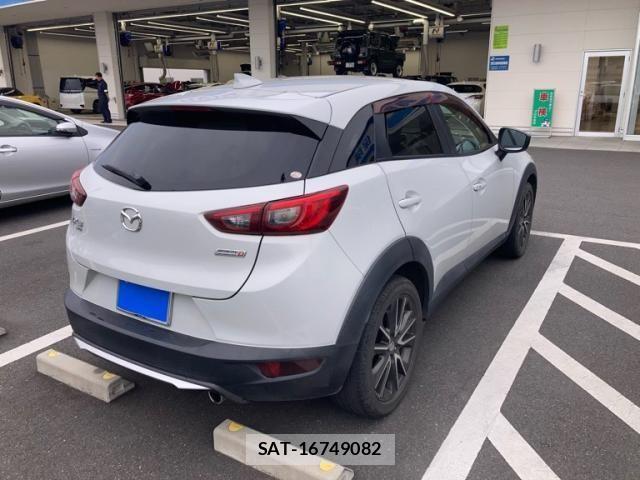 Mazda CX-3 2015-09 8229467-2