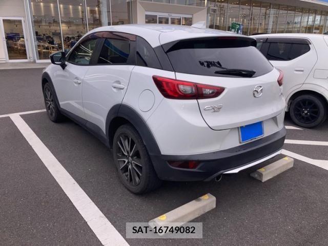 Mazda CX-3 2015-09 8229467-3