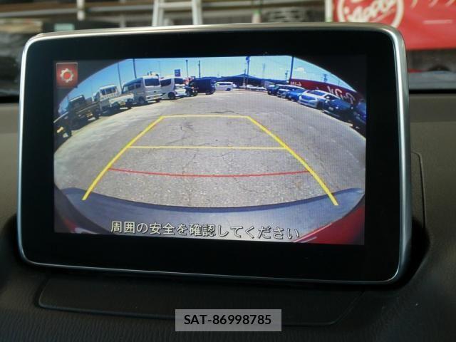 Mazda CX-3 2015-09 8244957-9