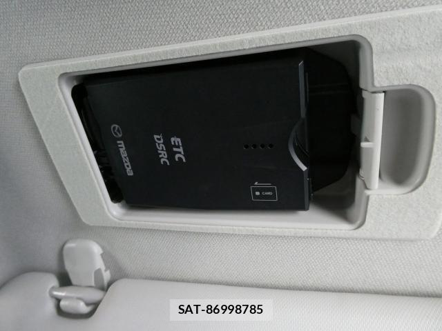 Mazda CX-3 2015-09 8244957-14
