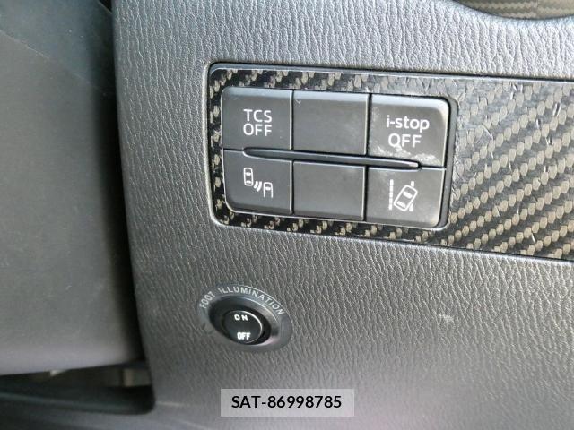 Mazda CX-3 2015-09 8244957-6