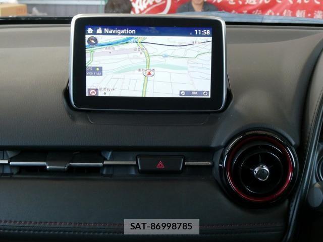 Mazda CX-3 2015-09 8244957-7