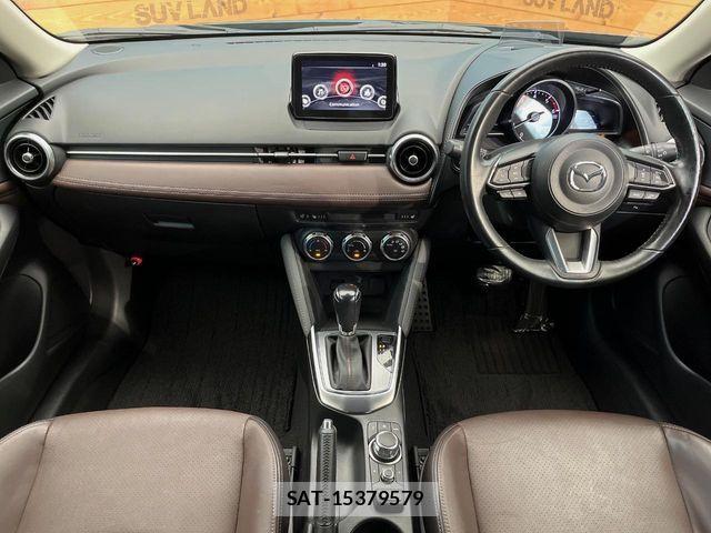 Mazda CX-3 2017-03 8314022-1