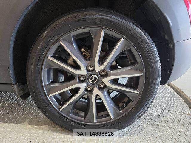 Mazda CX-3 2017-09 8314023-26