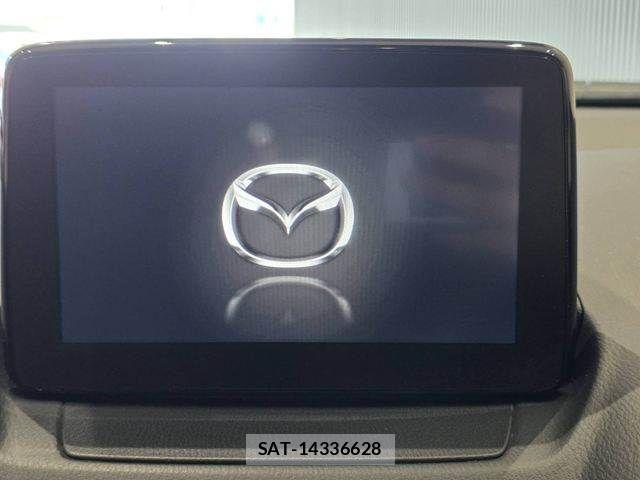 Mazda CX-3 2017-09 8314023-3