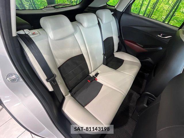 Mazda CX-3 2015-06 8335439-8