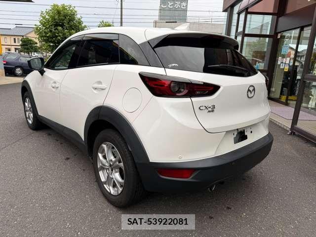 Mazda CX-3 2021-06 8335432-3