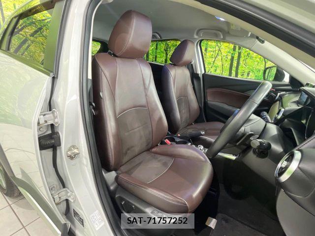 Mazda CX-3 2016-11 8524207-8