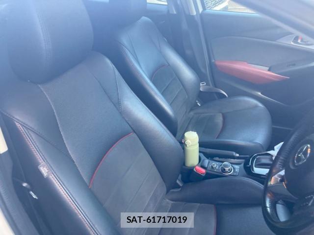 Mazda CX-3 2016-05 8561608-12