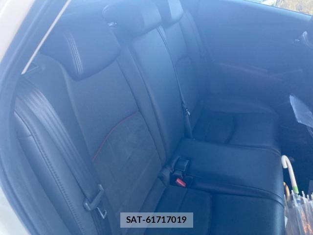 Mazda CX-3 2016-05 8561608-13
