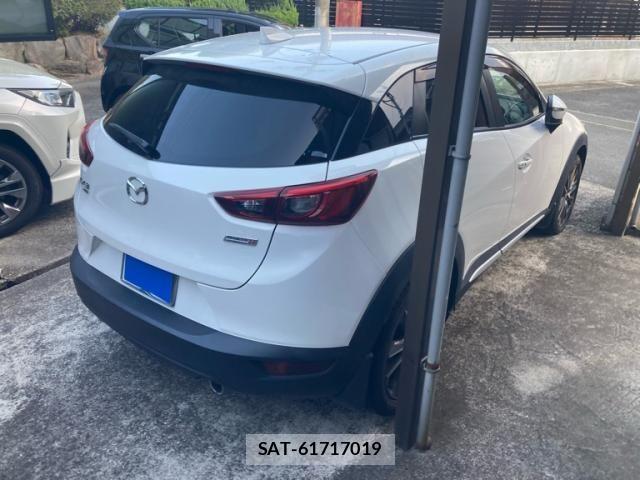 Mazda CX-3 2016-05 8561608-2