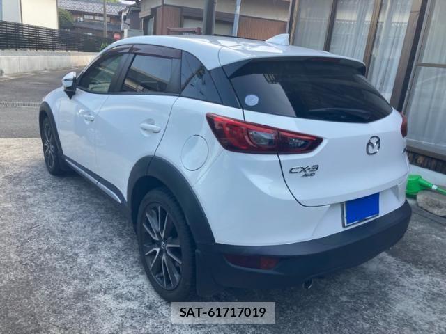 Mazda CX-3 2016-05 8561608-3