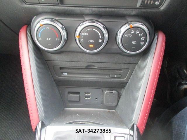 Mazda CX-3 2016-02 8561607-12