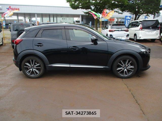 Mazda CX-3 2016-02 8561607-2