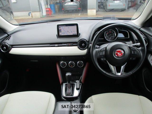 Mazda CX-3 2016-02 8561607-8