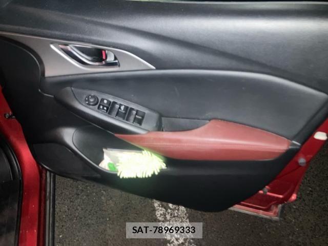Mazda CX-3 2016-10 8658622-18