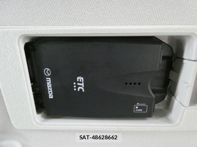 Mazda CX-3 2018-09 8779922-25