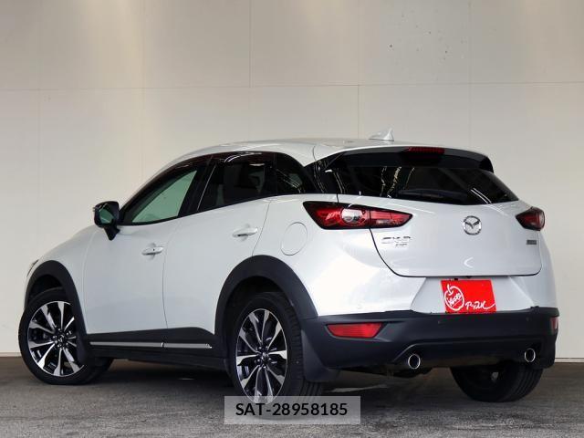 Mazda CX-3 2019-03 8848615-13