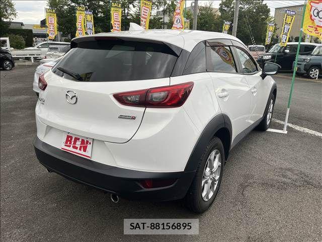 Mazda CX-3 2015-09 8848614-1