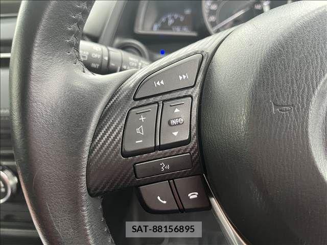 Mazda CX-3 2015-09 8848614-7