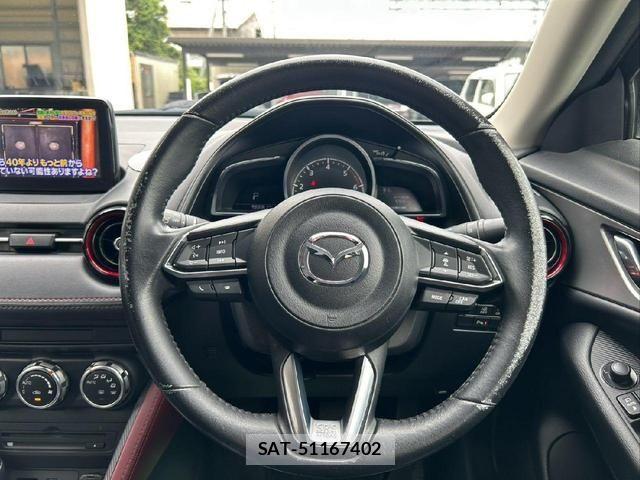 Mazda CX-3 2017-02 8848616-13