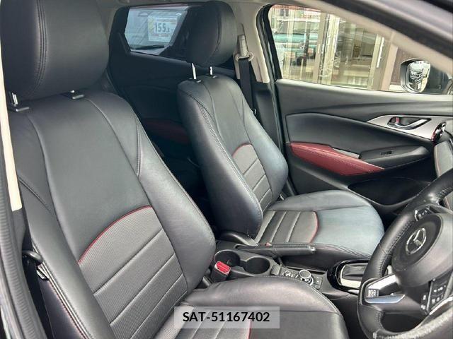 Mazda CX-3 2017-02 8848616-22