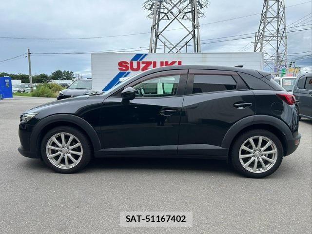 Mazda CX-3 2017-02 8848616-6